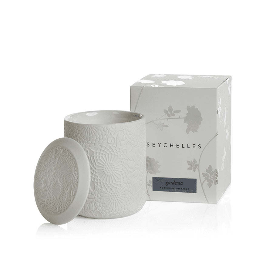 GARDENIA Seychelles Zodax Scented Candle 8.5 oz 50 Hour