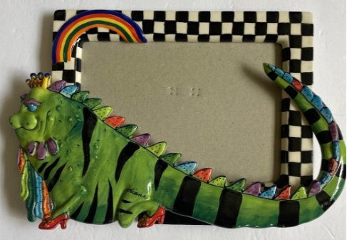 Lizzy the Lizard 5X7 Photo Frame - By diane Artware