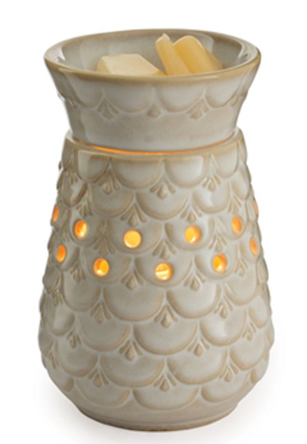 Scalloped Vase Mini Illumination Fragrance Warmer by Candle Warmers