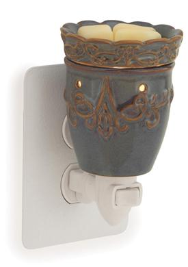 IMPERIAL PLUM Pluggable Warmer by Candle Warmers