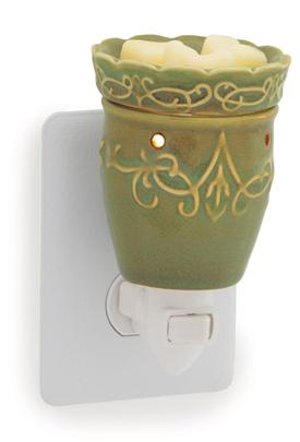 IMPERIAL MEADOW Pluggable Warmer by Candle Warmers