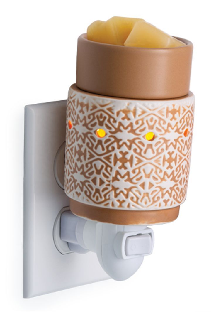 WHITE TERRACOTTA Pluggable Warmer by Candle Warmers